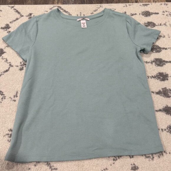 Victoria Secret PJ Set - Picture 2 of 4